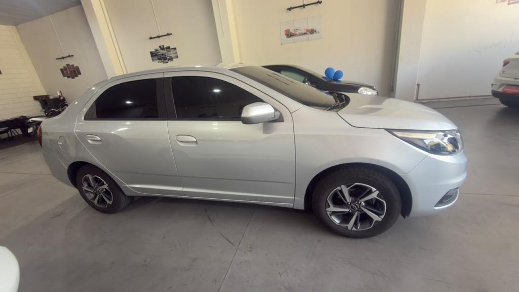 CHEVROLET Cobalt - Foto