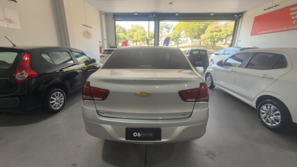 CHEVROLET Cobalt - Foto