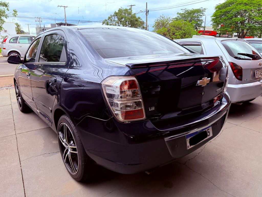 CHEVROLET Cobalt - Foto