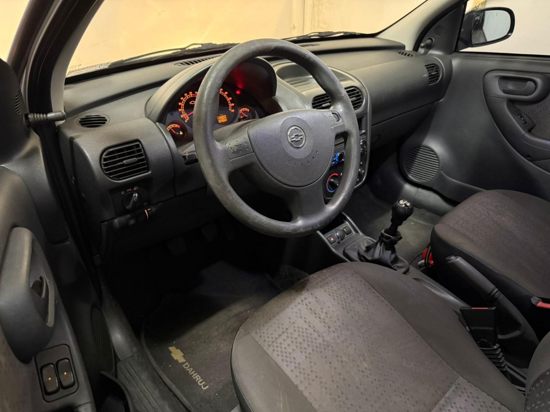 CHEVROLET Corsa Hatch - Miniatura
