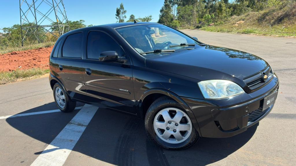 CHEVROLET Corsa Hatch - Foto