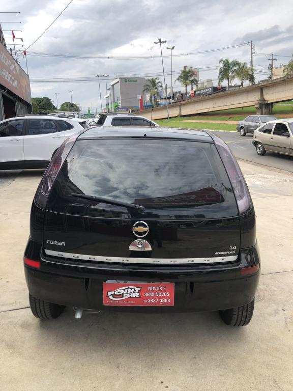 CHEVROLET Corsa Hatch - Foto