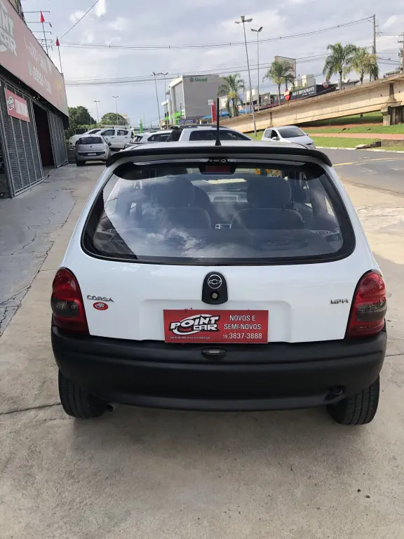 CHEVROLET Corsa Hatch - Foto