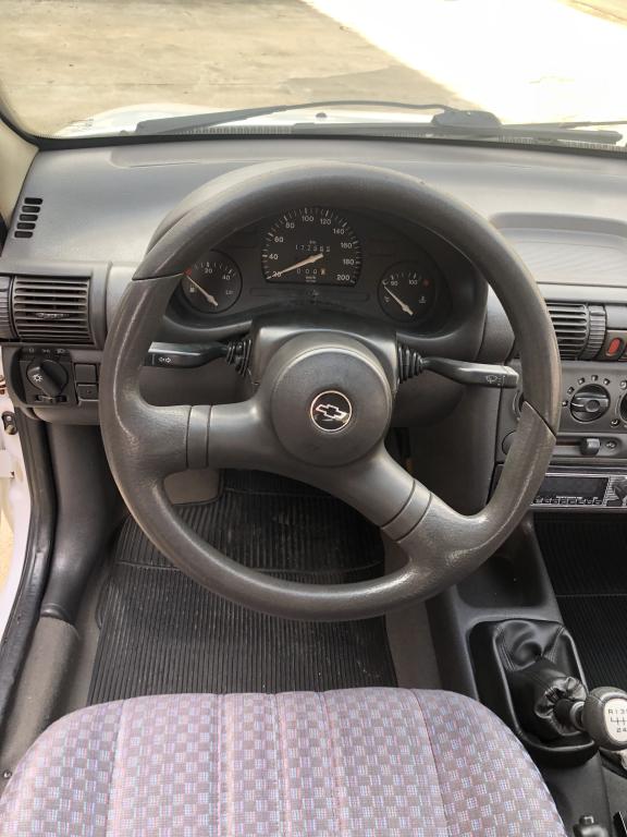 CHEVROLET Corsa Hatch - Foto