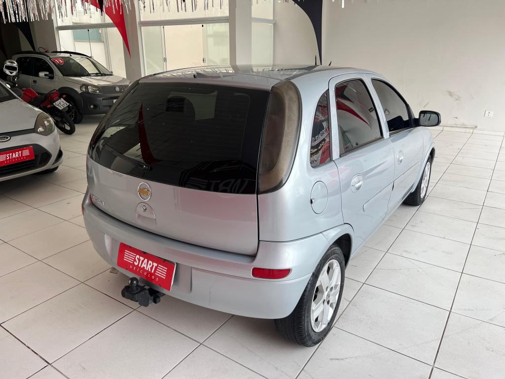 CHEVROLET Corsa Hatch - Foto