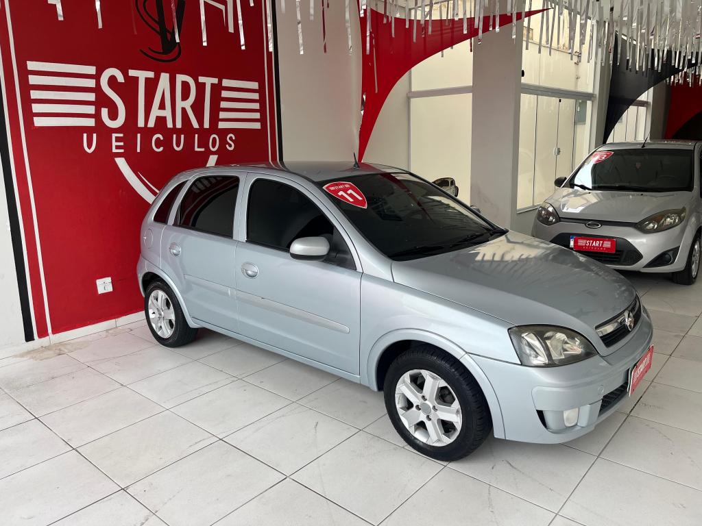 CHEVROLET Corsa Hatch - Foto