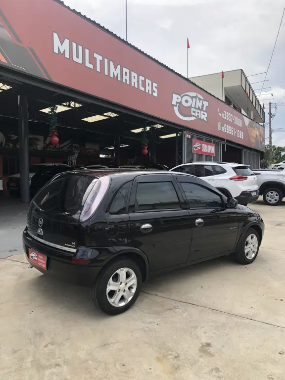 CHEVROLET Corsa Hatch - Foto