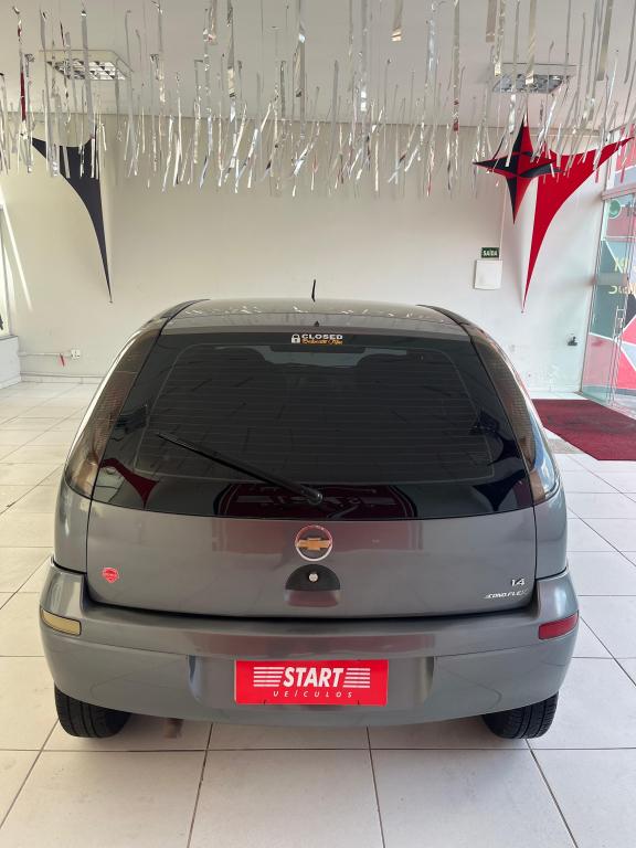 CHEVROLET Corsa Hatch - Foto