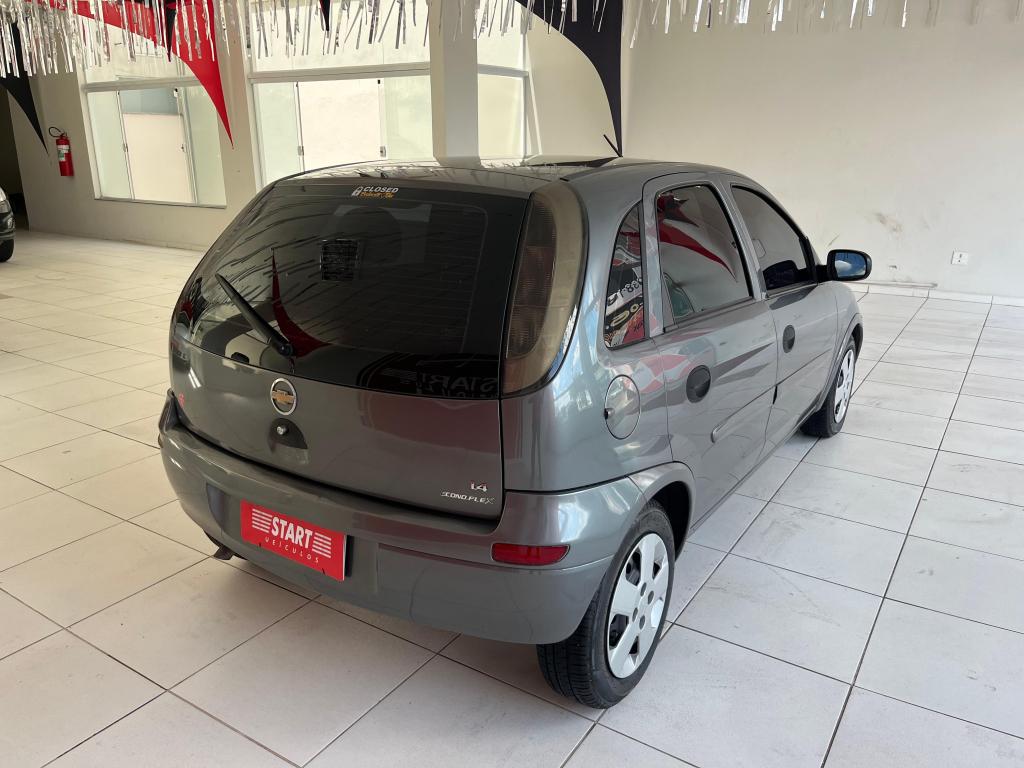 CHEVROLET Corsa Hatch - Foto