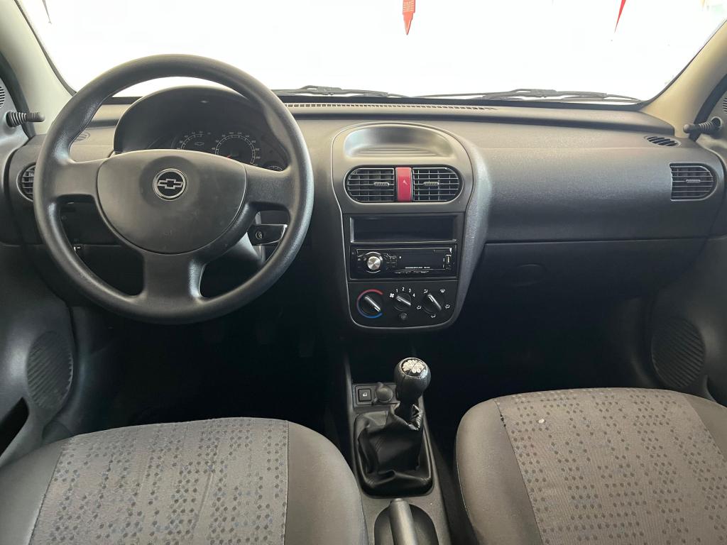 CHEVROLET Corsa Hatch - Foto