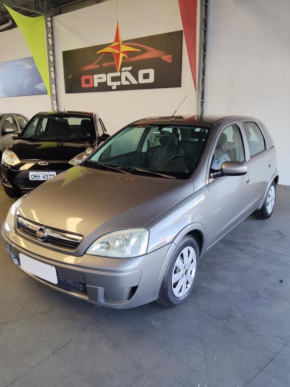 CHEVROLET Corsa Hatch - Foto