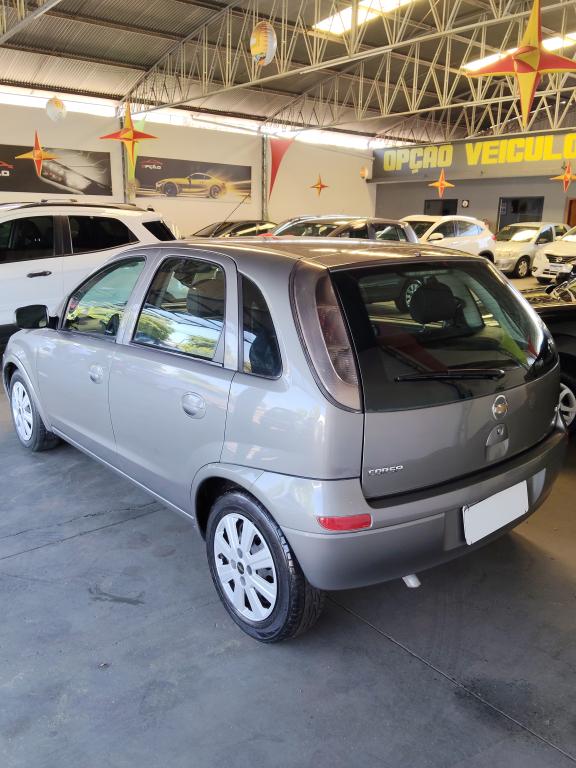 CHEVROLET Corsa Hatch - Foto