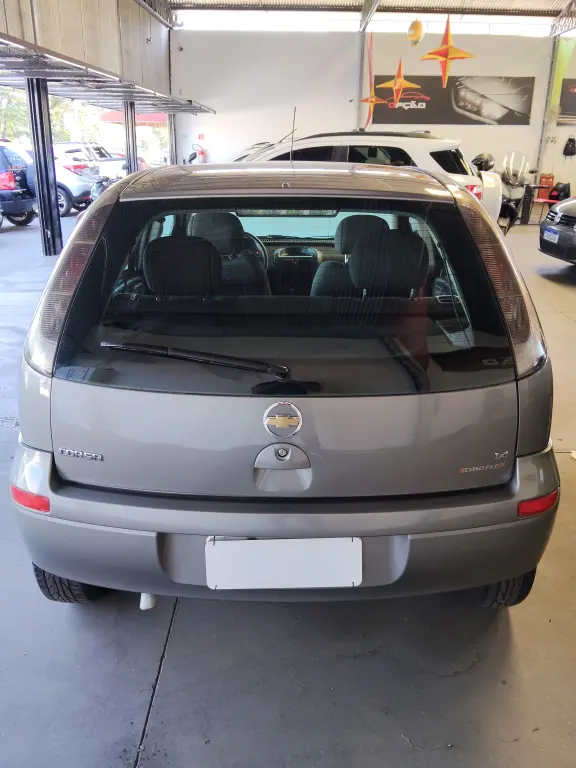 CHEVROLET Corsa Hatch - Foto