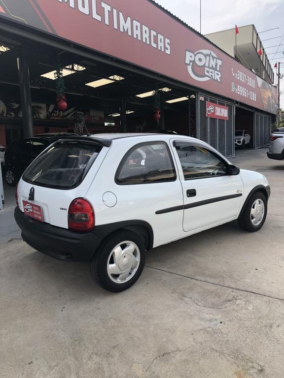 CHEVROLET Corsa Hatch - Foto