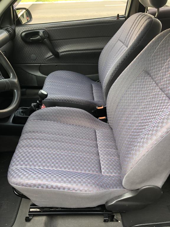 CHEVROLET Corsa Hatch - Foto