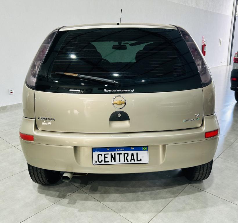 CHEVROLET Corsa Hatch - Foto