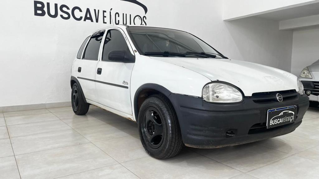 CHEVROLET Corsa Hatch - Foto