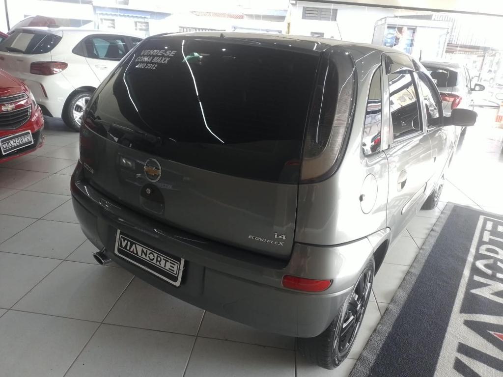 CHEVROLET Corsa Hatch - Foto