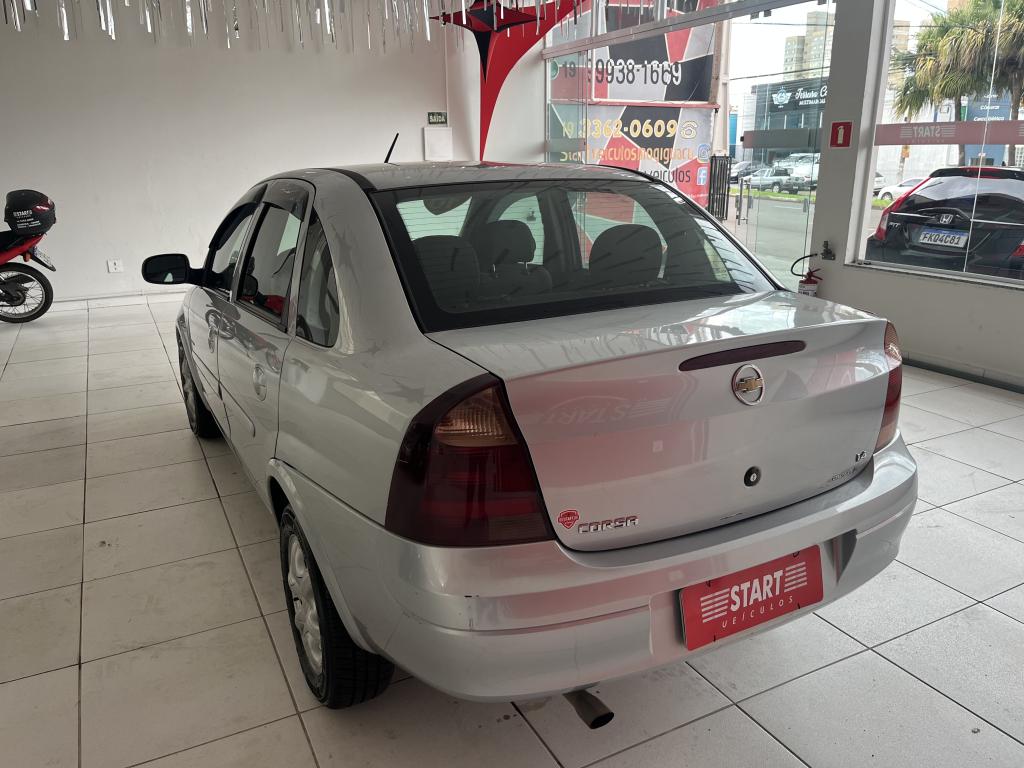 CHEVROLET Corsa Sedan - Foto