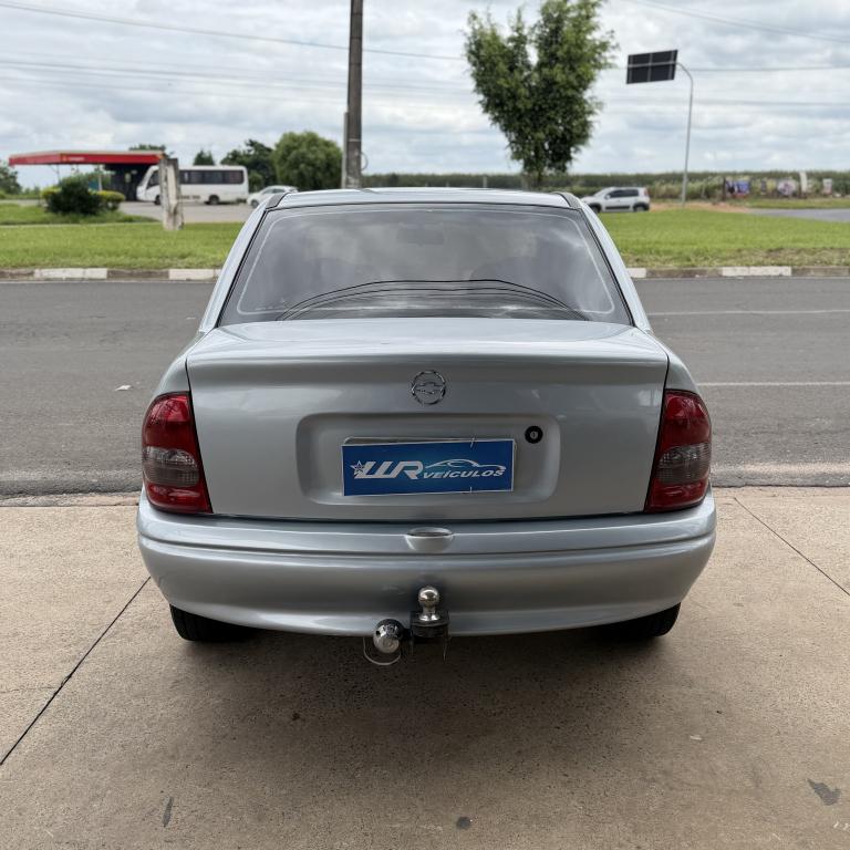 CHEVROLET Corsa Sedan - Foto