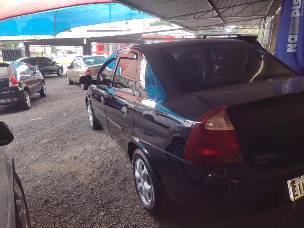CHEVROLET Corsa Sedan - Foto