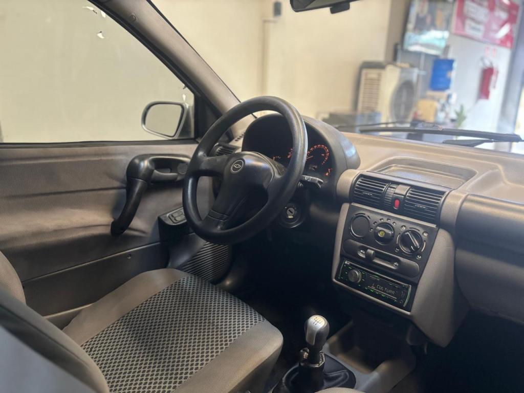 CHEVROLET Corsa Sedan - Foto