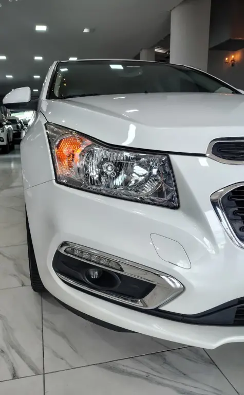 CHEVROLET Cruze Hatch - Foto