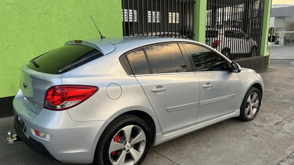 CHEVROLET Cruze Hatch - Foto