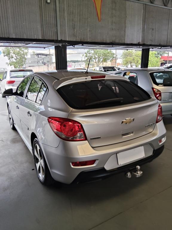 CHEVROLET Cruze Hatch - Foto