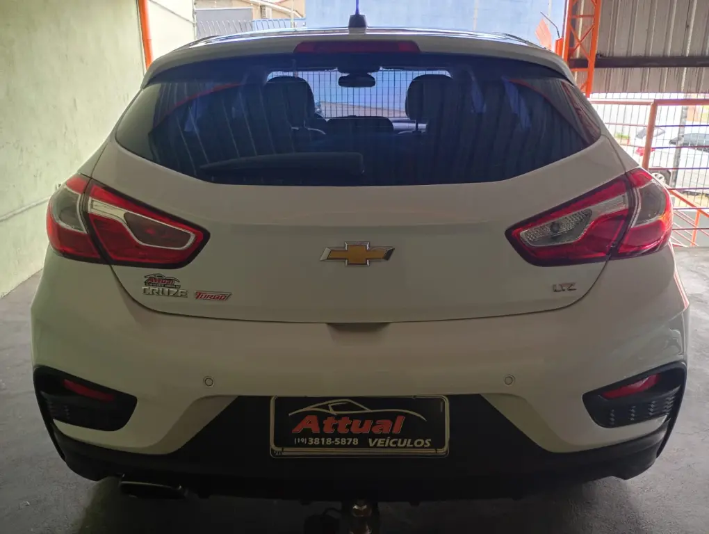 CHEVROLET Cruze Hatch - Foto