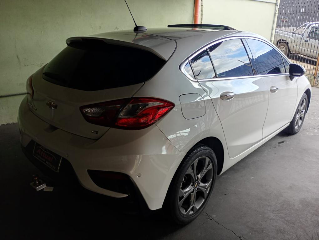 CHEVROLET Cruze Hatch - Foto