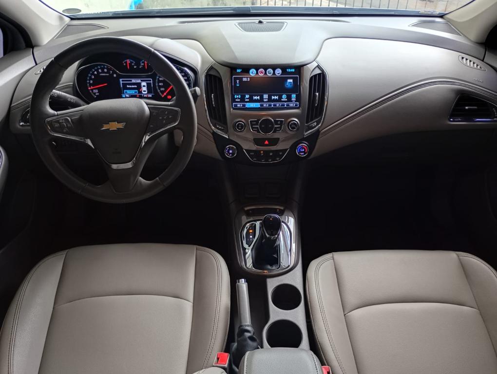 CHEVROLET Cruze Hatch - Foto