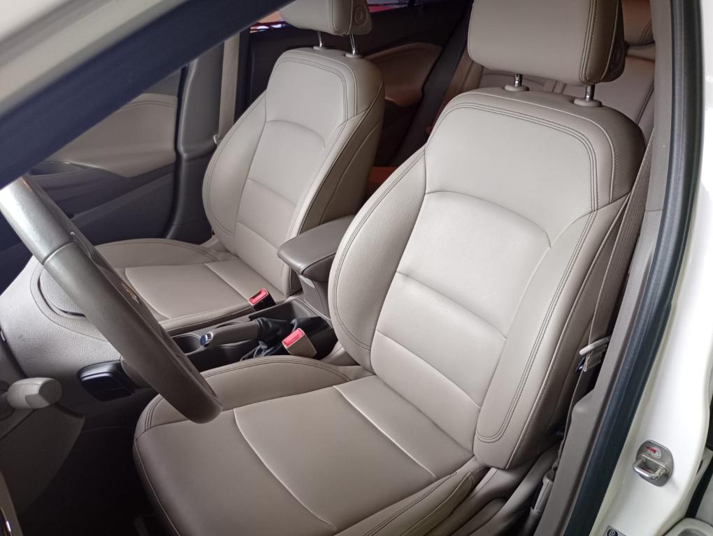 CHEVROLET Cruze Hatch - Foto