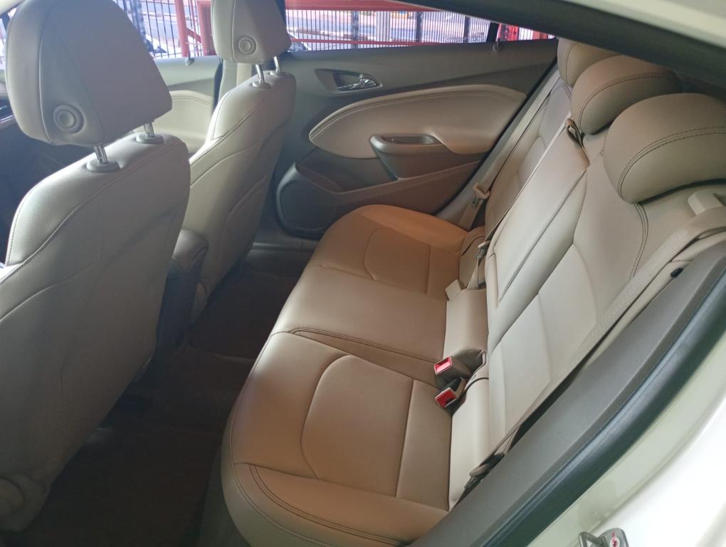 CHEVROLET Cruze Hatch - Foto