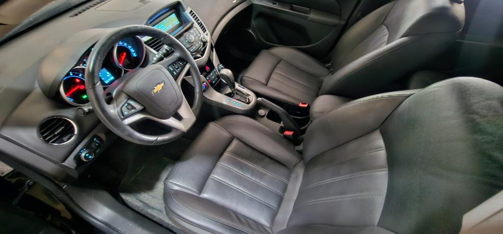 CHEVROLET Cruze Hatch - Foto