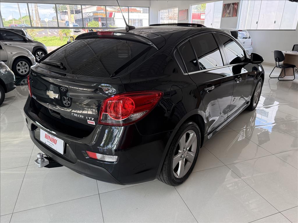 CHEVROLET Cruze Hatch - Foto