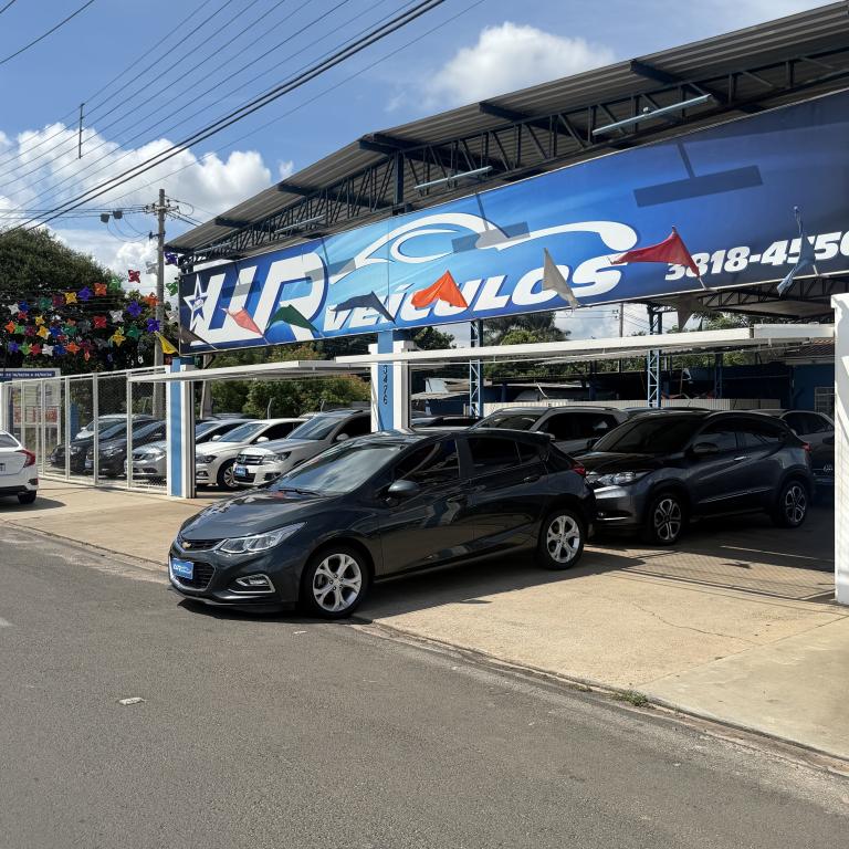 CHEVROLET Cruze Hatch - Foto