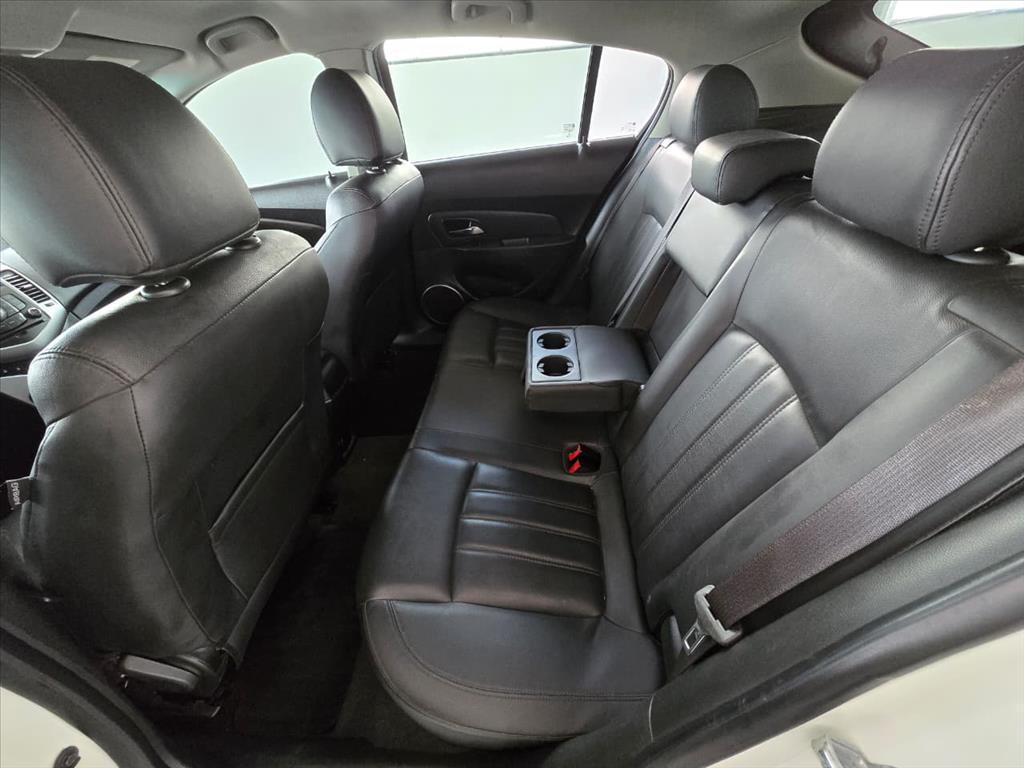 CHEVROLET Cruze Hatch - Foto