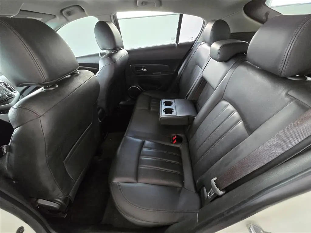 CHEVROLET Cruze Hatch - Foto