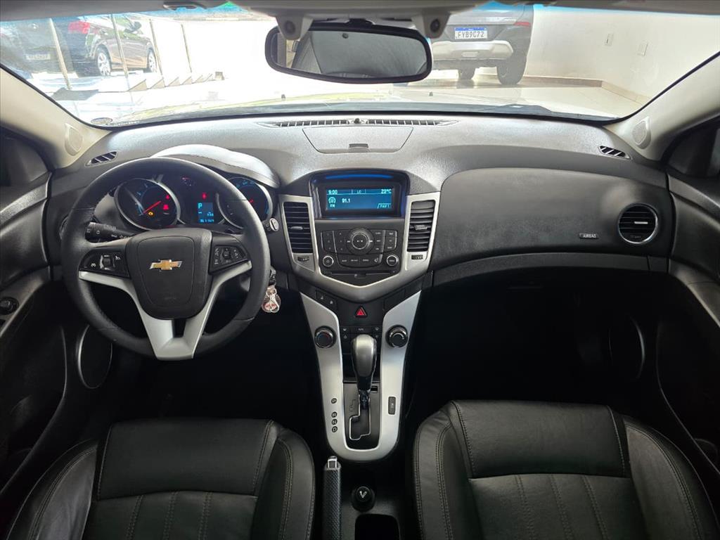 CHEVROLET Cruze Hatch - Foto