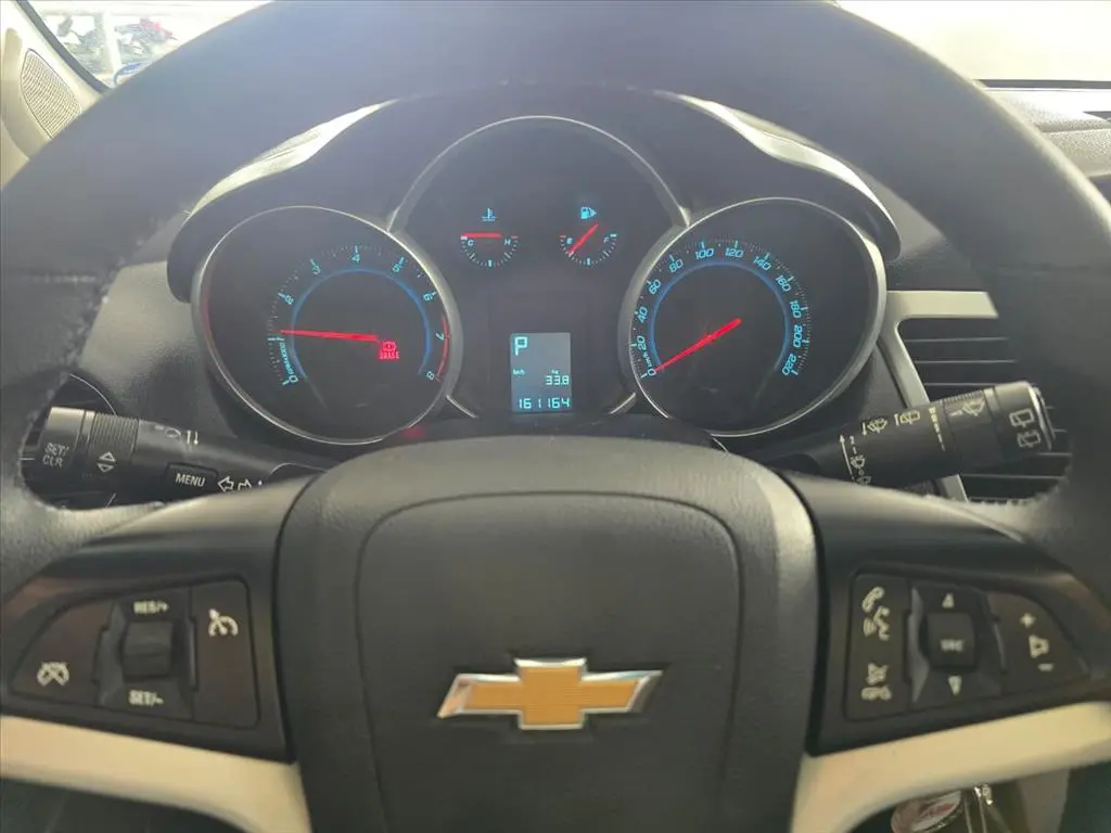 CHEVROLET Cruze Hatch - Foto