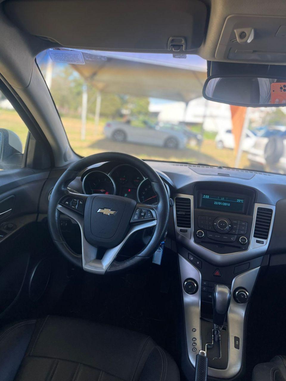 CHEVROLET Cruze Hatch - Foto