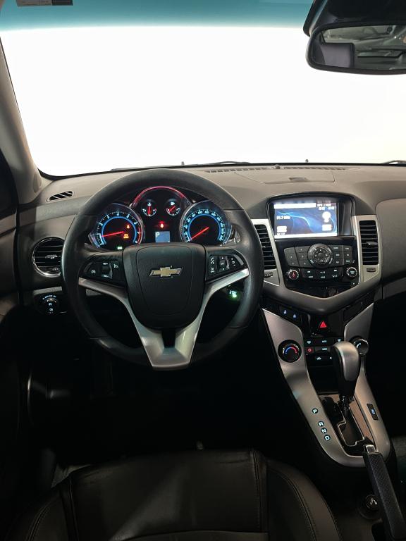 CHEVROLET Cruze Hatch - Foto