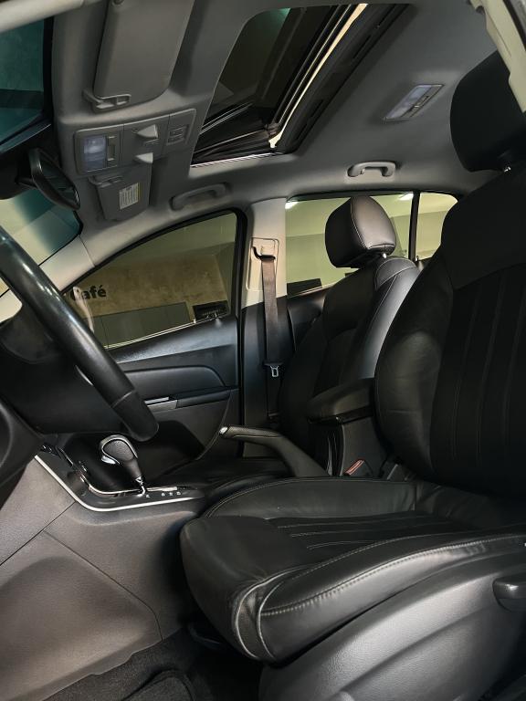 CHEVROLET Cruze Hatch - Foto
