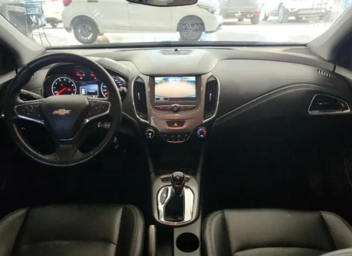 CHEVROLET Cruze Hatch - Foto