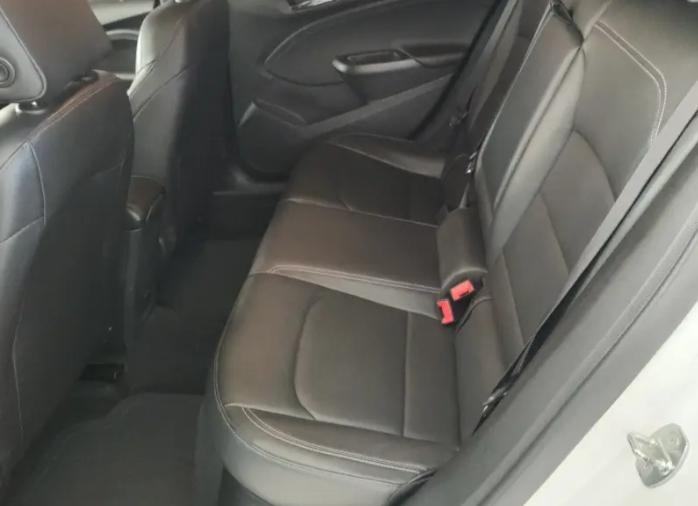 CHEVROLET Cruze Hatch - Foto