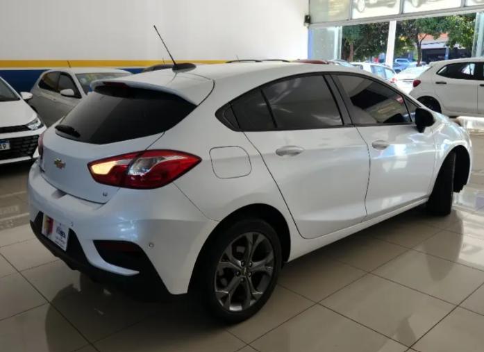 CHEVROLET Cruze Hatch - Foto