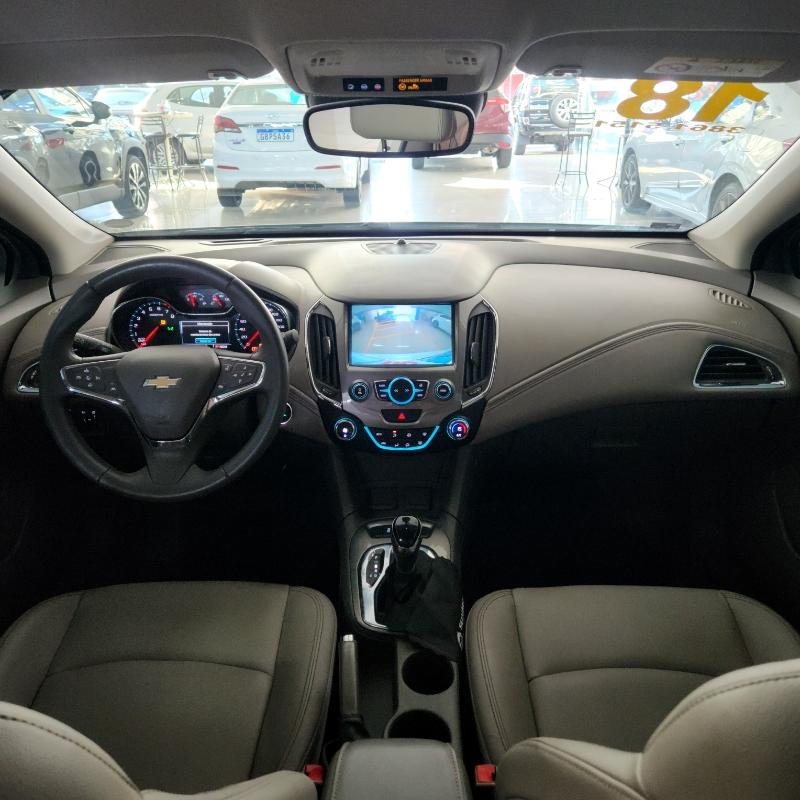 CHEVROLET Cruze Hatch - Foto