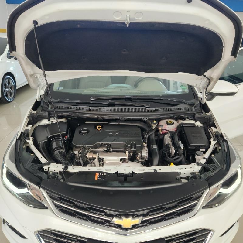 CHEVROLET Cruze Hatch - Foto