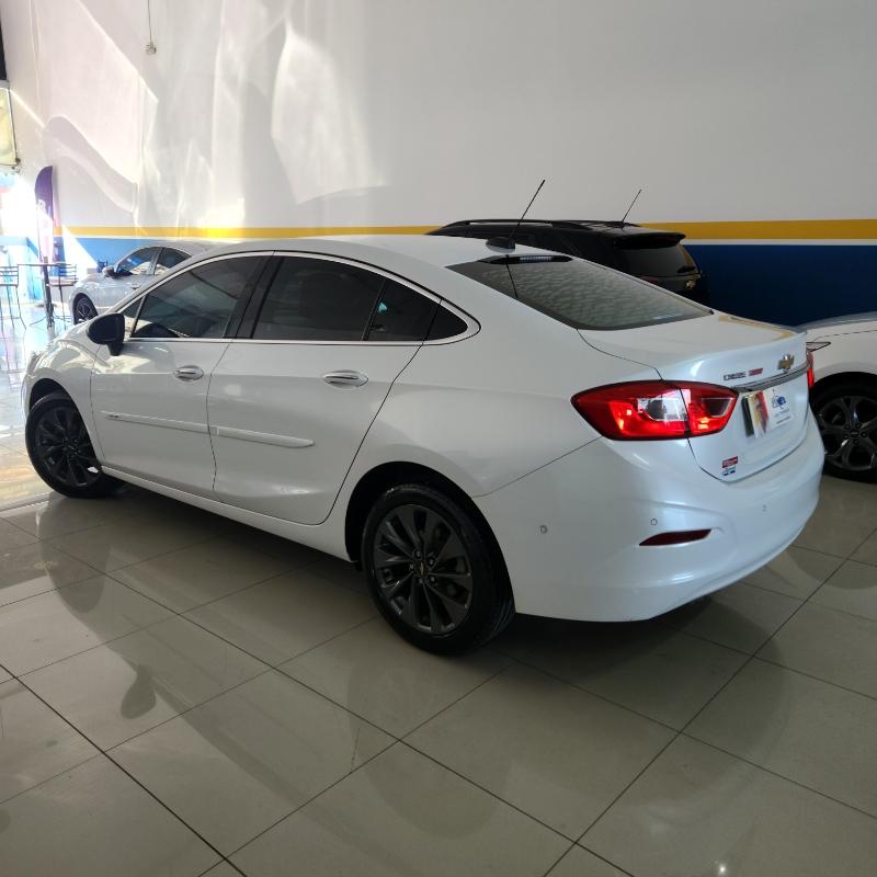 CHEVROLET Cruze Hatch - Foto